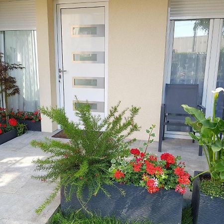 Super Studio Cosy - A 10 Min De Cdg Aeroport - A 30 Min De Paris - A 10 Min Du Salon D'Expo Villepinte Ле-Тіє Екстер'єр фото